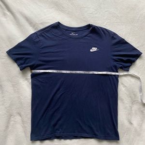 Mens Medium Blue Nike T-shirt